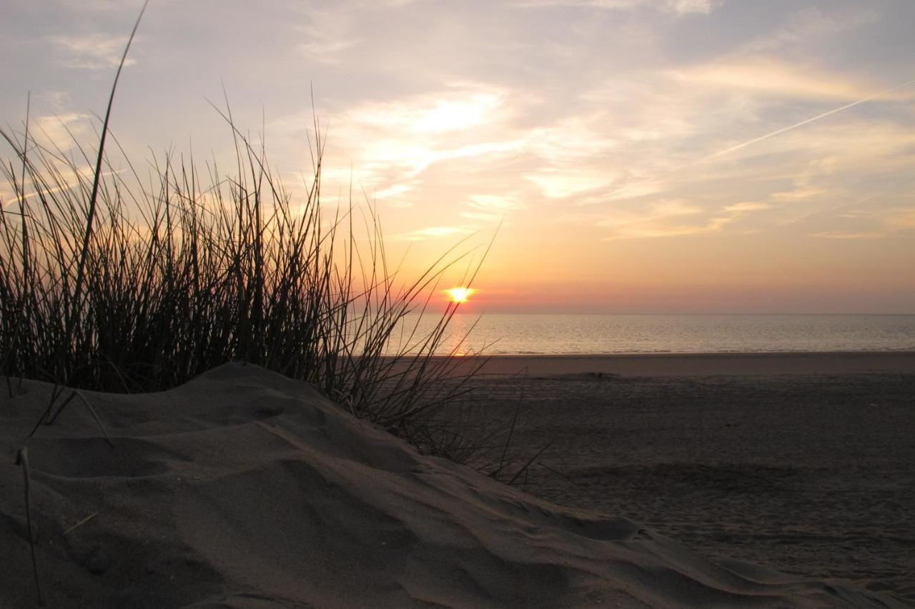 Vakantiebungalow Mee naar Ouddorp aan zee Bagian luar foto